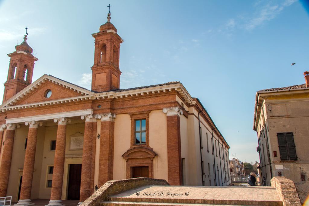 Da Mattia Otel Comacchio Dış mekan fotoğraf